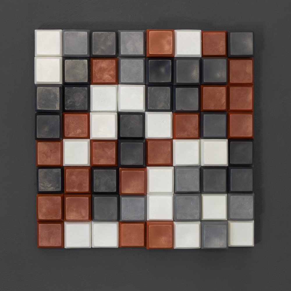 Farbkomposition Quadrat #06, 2017, 37,6 x 37,6 x 5 cm, Holz, Paraffin, Stearin, Ölfarbe